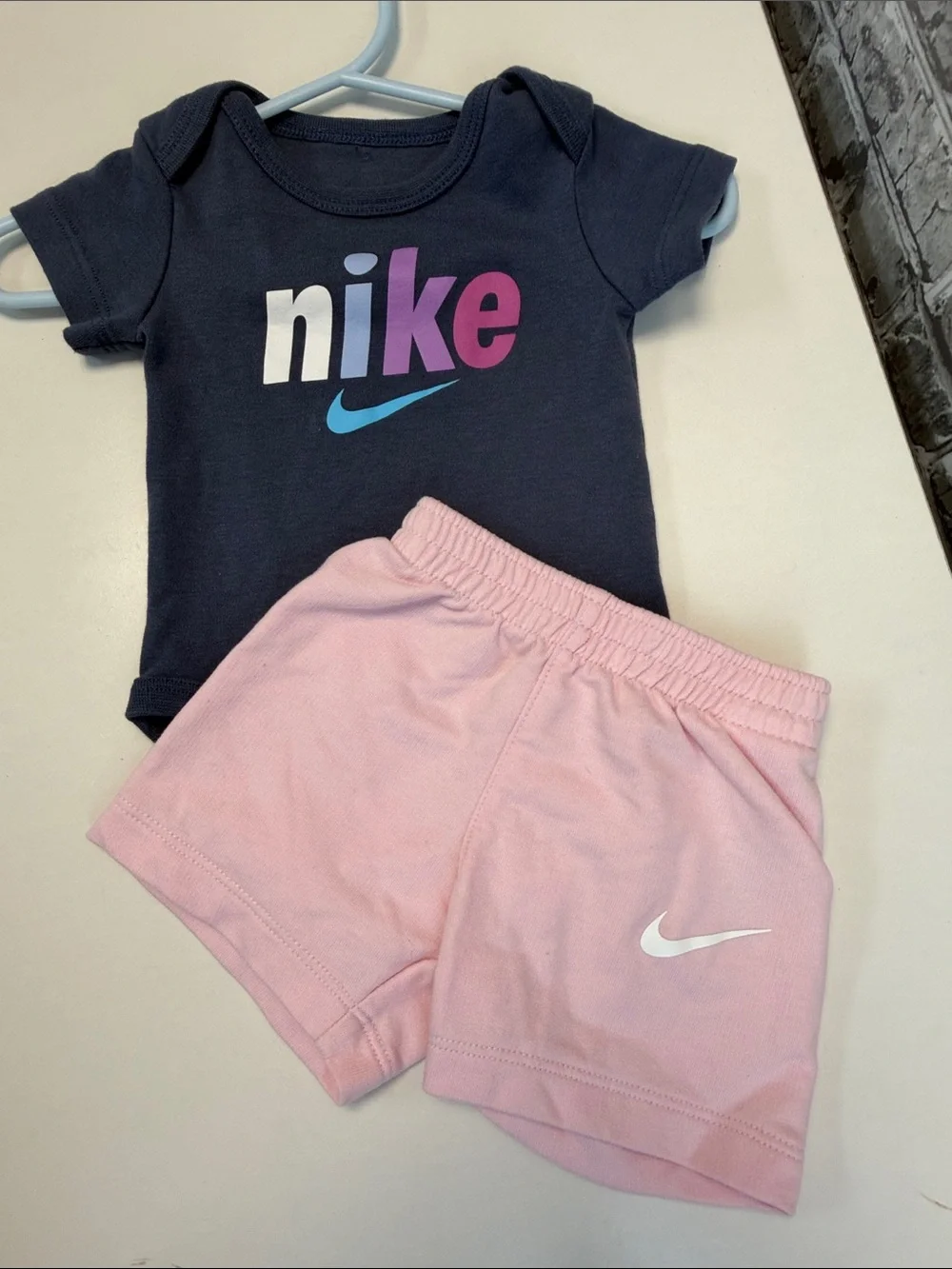Baby girl Nike Navy and‎ Pink Baby Logo Set